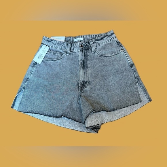 NWT WeWoreWhat Denim The Boyfriend Short, Side Slits, Raw Hem in Washed Grey, 24 - Picture 10 of 16